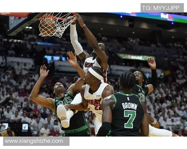 热火与凯尔特人精彩对决全场录像回放分析与精彩瞬间集锦